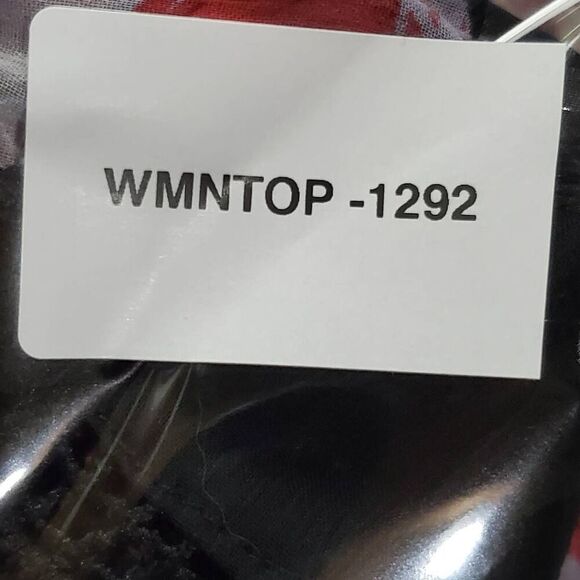 Maurices 1x Plus Black Floral Sheer Cover Top - Picture 6 of 6